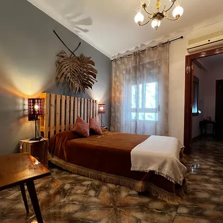 Parras House - Casa En Torre del Campo